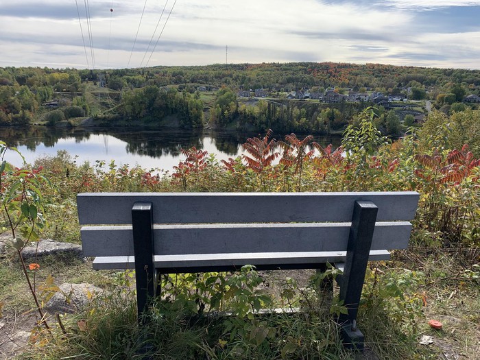 https://travelodgealma.com/wp-content/uploads/sites/2/2026/04/Pointe-Americians-Alma.jpg